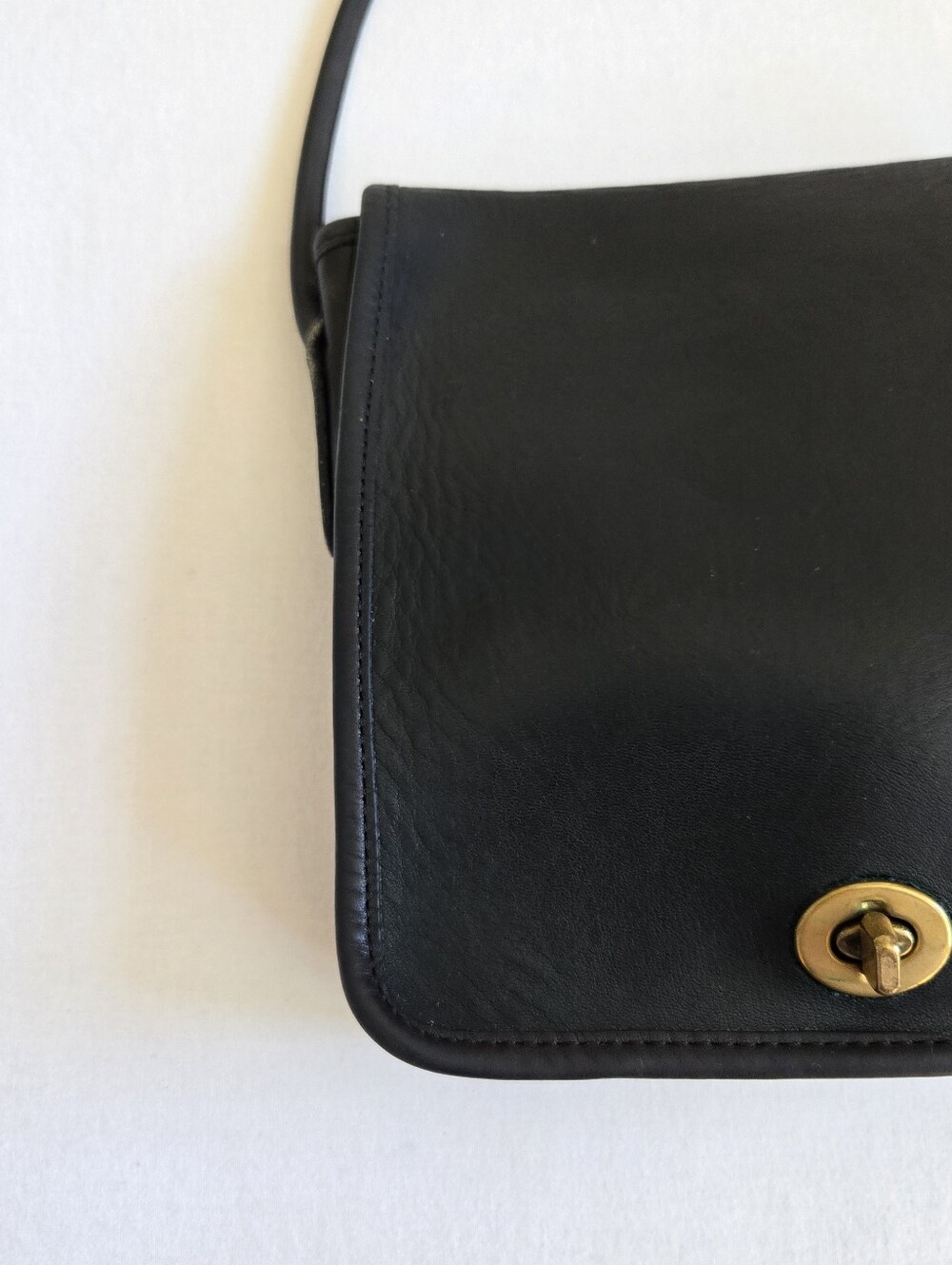 Vintage Coach Companion Bag Purse Square Flap Black Leather 80s/ Early 90s - Picture 2 of 15